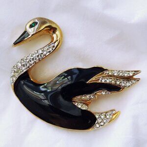Black Swan Brooch Goldtone Retro 80s Resin Enamel Pavé Rhinestones